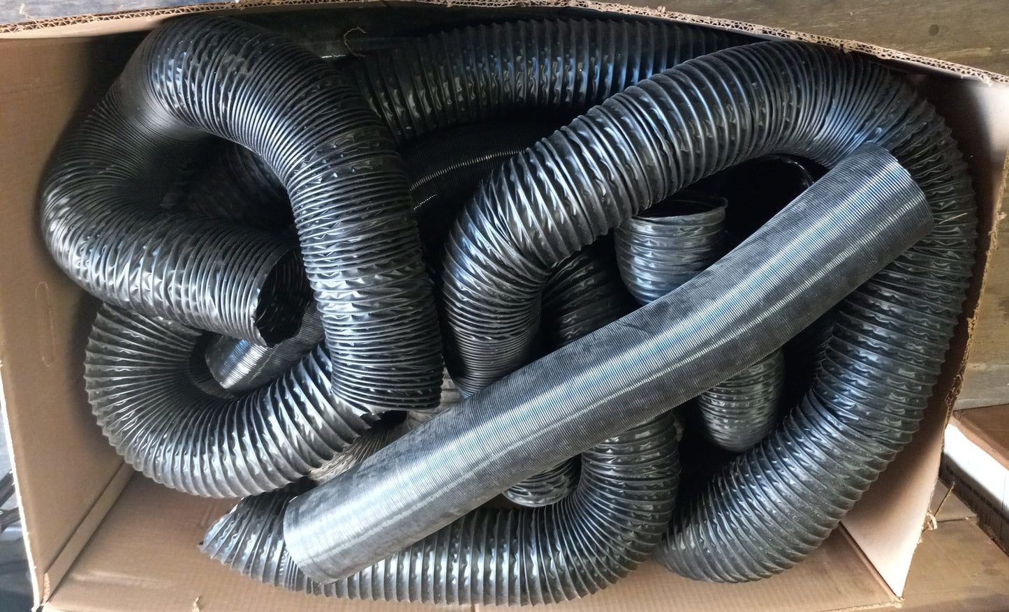 Flexible hoses - 4" - various lengths