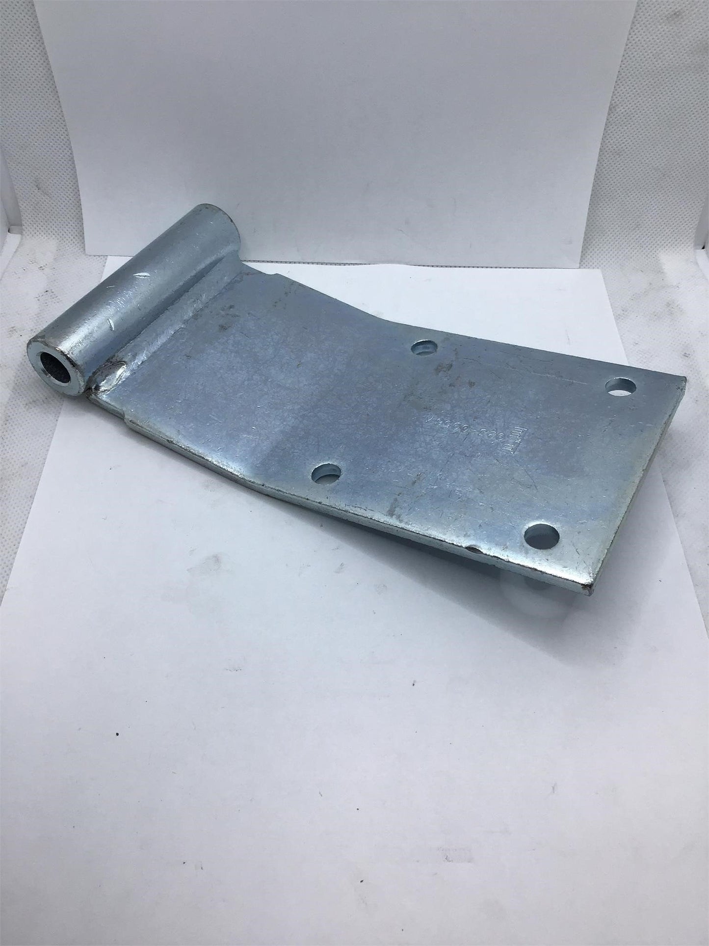 Trailer door hinge - 700-515-83